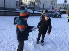 P1/2 Fun in the Snow